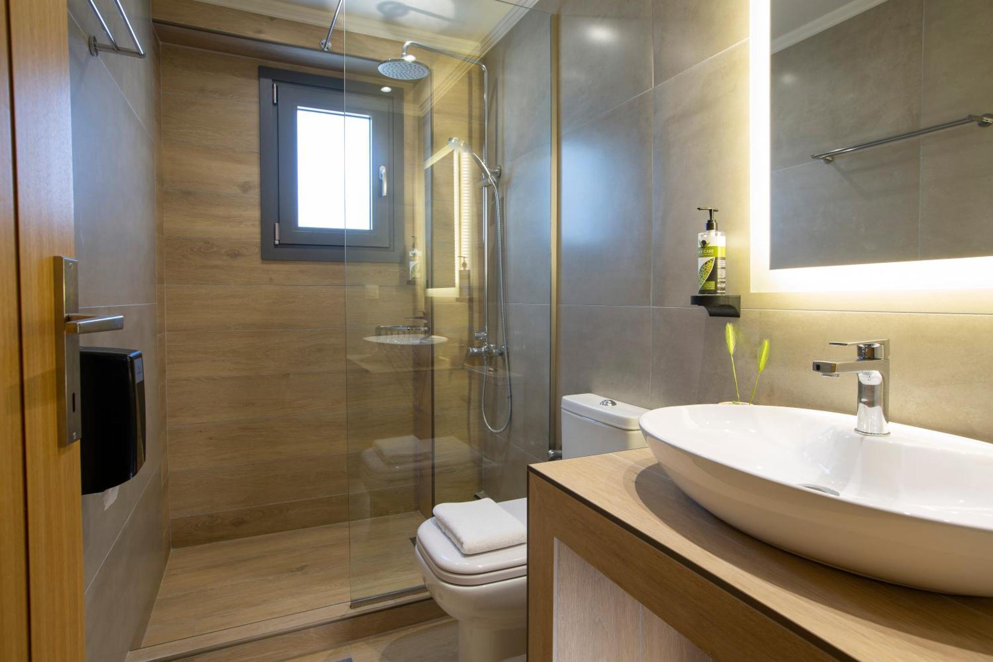 Zisis Suites Nydri  Zimmer foto
